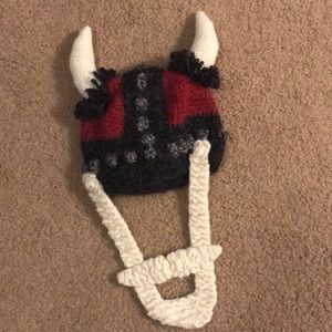 Hand-knit Kids Viking beanie w/detachable beard